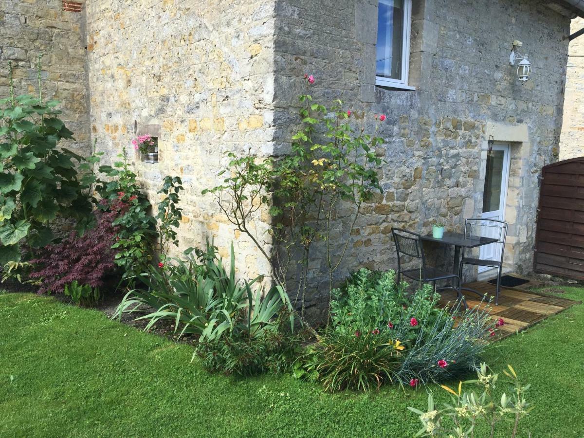 La Pomme De Nuit Panzió Bayeux Kültér fotó